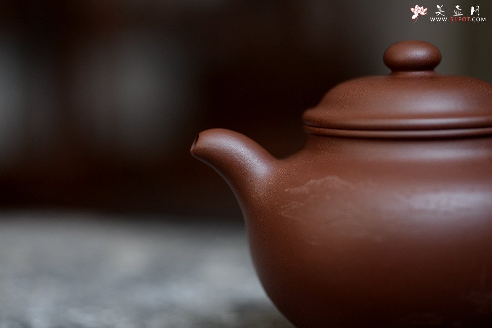 紫砂壶图片：曲峰精品 国师和石装饰 传统刹凹 全手掇只 推荐细品~ - 宜兴紫砂壶网