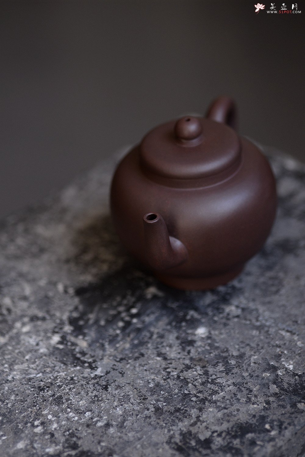 紫砂壶图片：全手宫灯 端庄大气 典雅优美 - 宜兴紫砂壶网