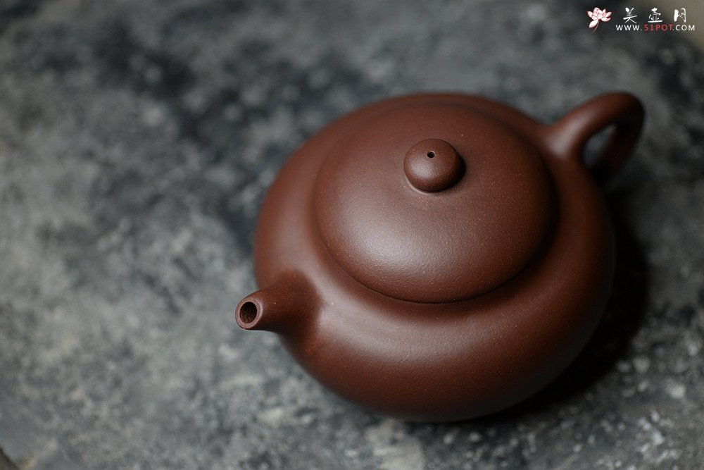 紫砂壶图片：张智耀新作 饱满敦厚 传统实用 全手圆乐 - 宜兴紫砂壶网
