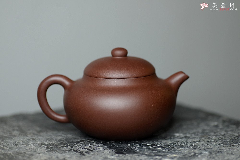 紫砂壶图片：张智耀新作 饱满敦厚 传统实用 全手圆乐 - 宜兴紫砂壶网