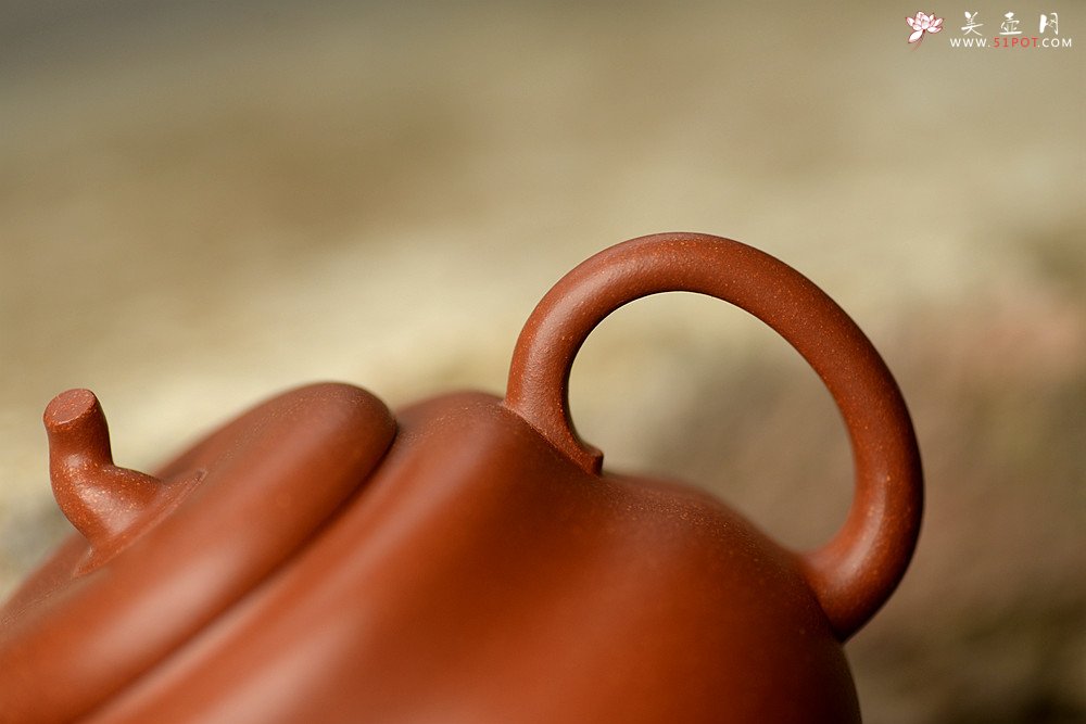 紫砂壶图片：瞿斌原创作品 曼妙 古拙有趣 乾坤葫芦 优质金降坡 - 宜兴紫砂壶网