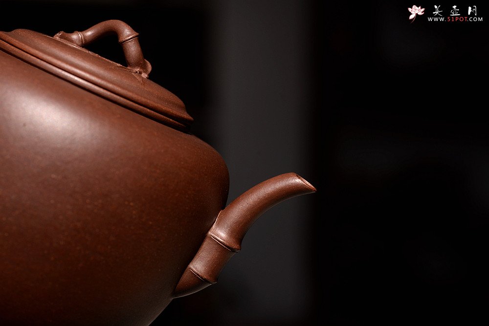 紫砂壶图片：肥美竹叶 饱满飘逸 全手大君竹 顾正芳经典作品 - 宜兴紫砂壶网