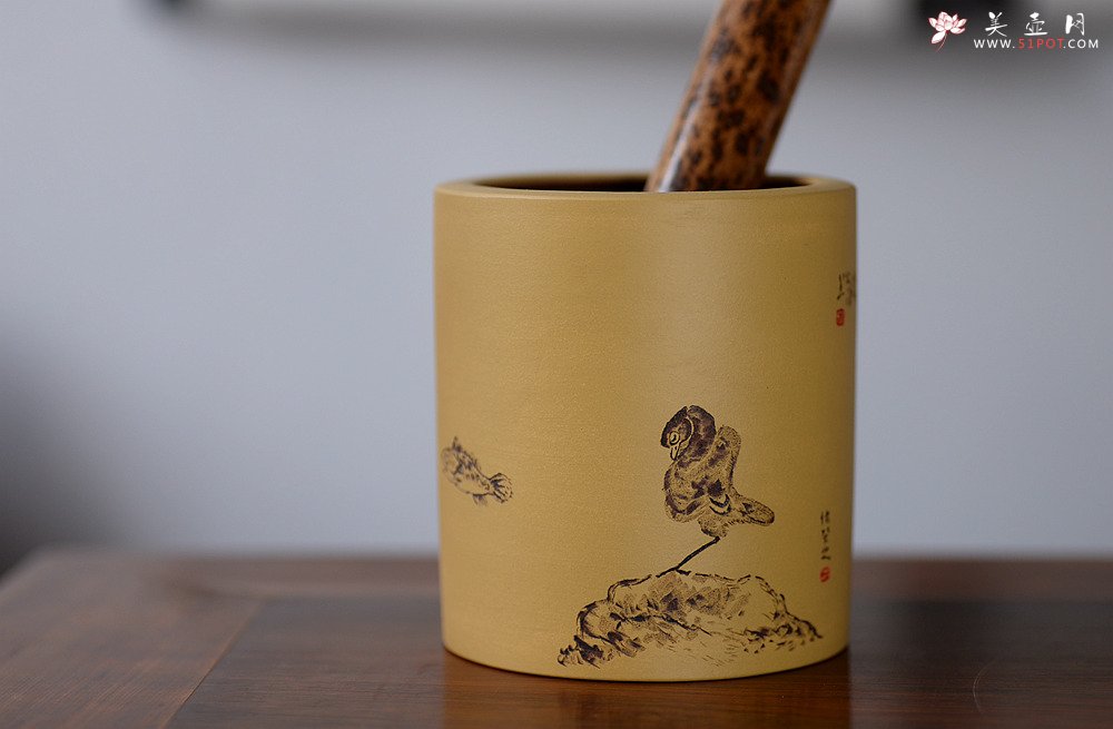 紫砂壶图片：笔筒 耐品雅趣 文房雅玩 - 宜兴紫砂壶网