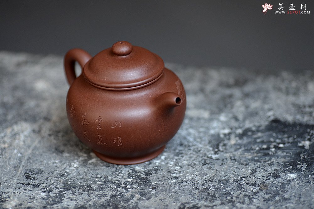紫砂壶图片：曲峰精品 国师和石装饰 传统刹凹 全手掇只 推荐细品~ - 宜兴紫砂壶网