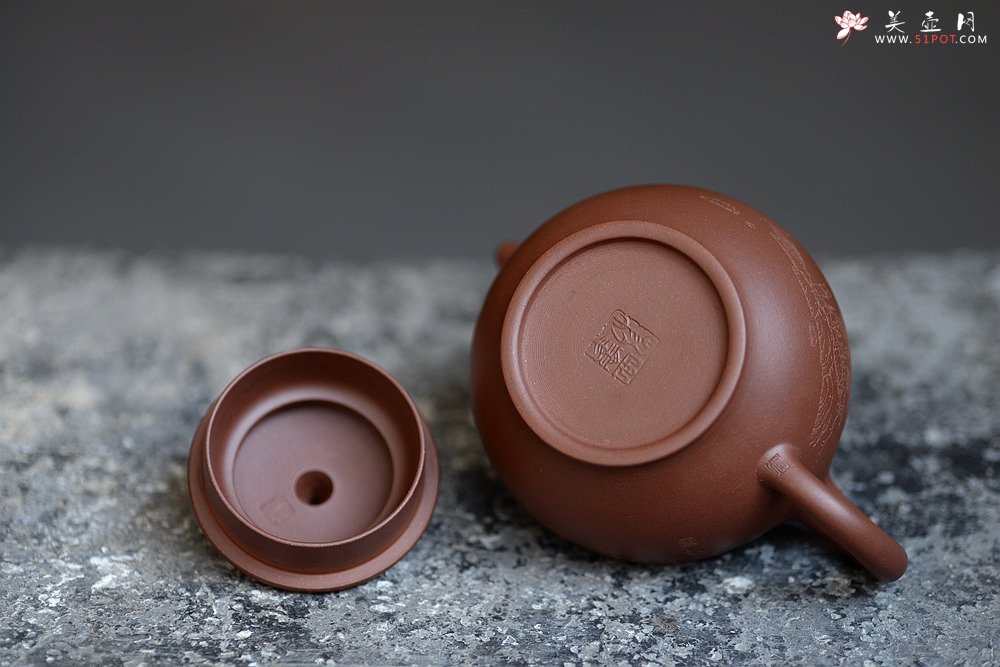 紫砂壶图片：曲峰精品 国师和石装饰 传统刹凹 全手掇只 推荐细品~ - 宜兴紫砂壶网