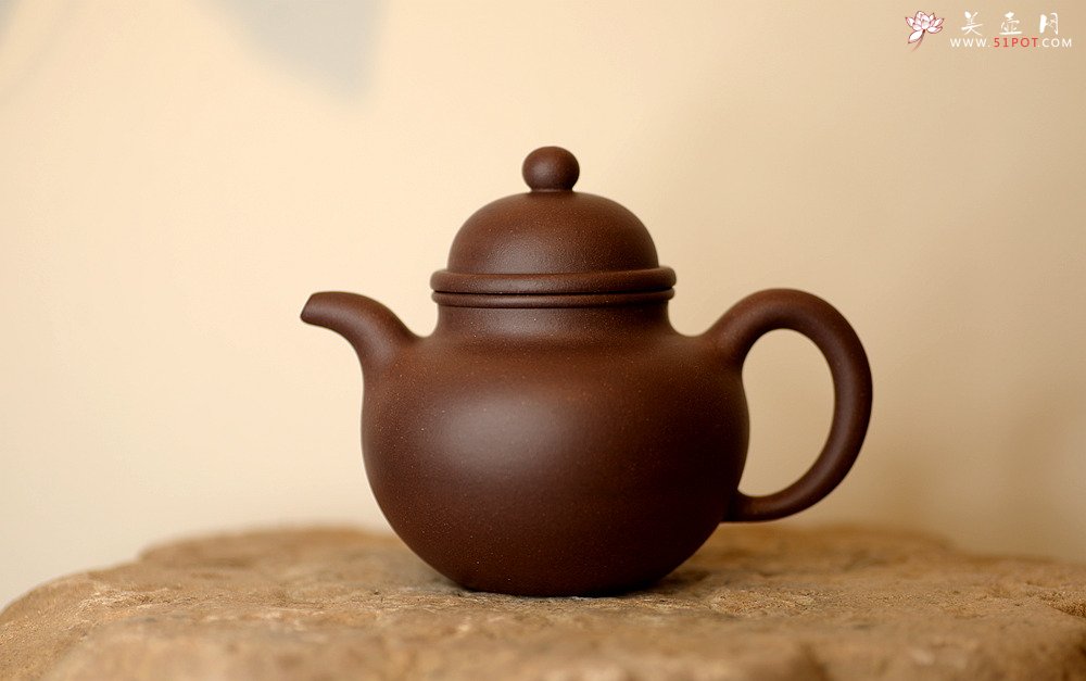 紫砂壶图片：经典再现 全手寿珍掇球 传统实用 - 宜兴紫砂壶网