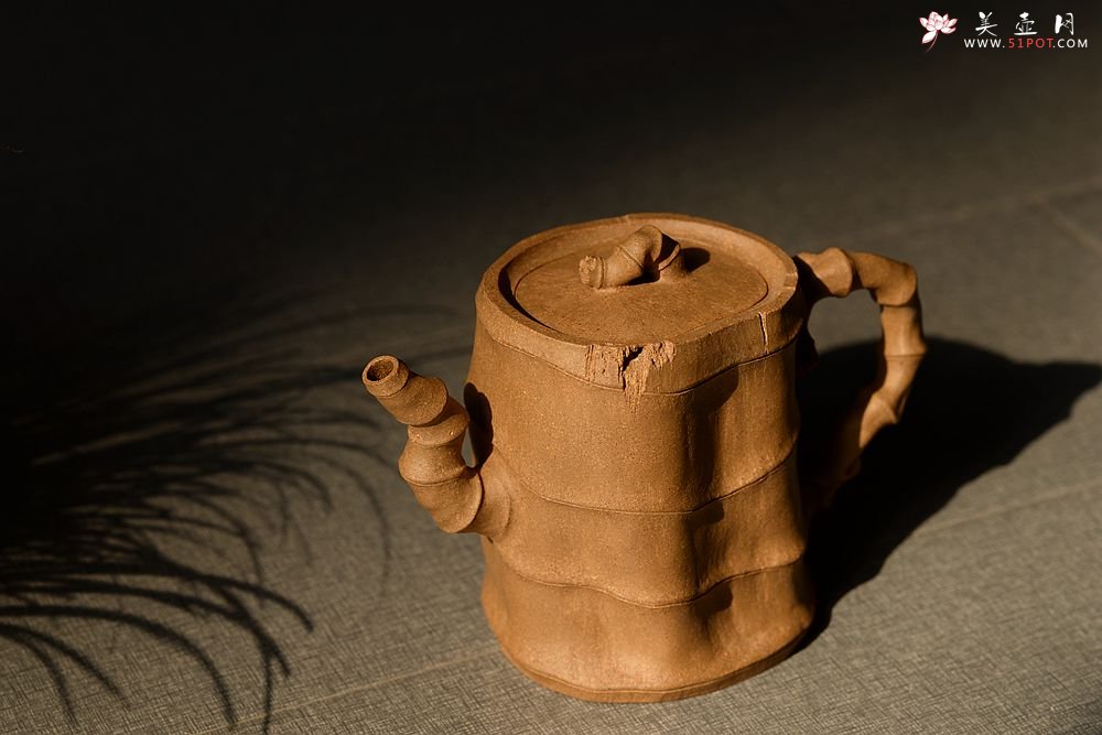 紫砂壶图片：林秀明原创 道法自然 释以人文 全手清逸系列~ - 宜兴紫砂壶网