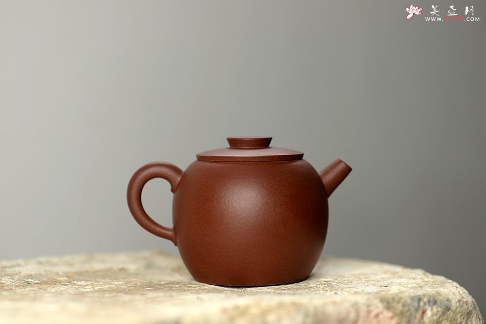 紫砂壶图片：杀茶利器 传统实用 全手巨轮珠 做工精致  - 宜兴紫砂壶网