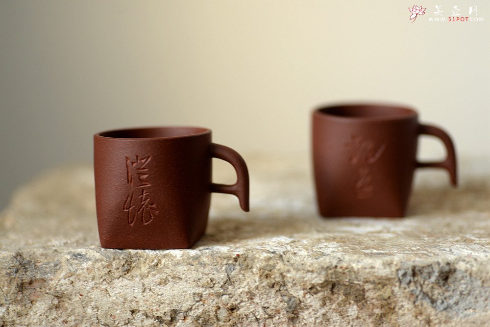 紫砂壶图片：小明成名作o(∩_∩)o  方圆之美 全手汉韵套组 中书协王俊平精心装饰 - 宜兴紫砂壶网