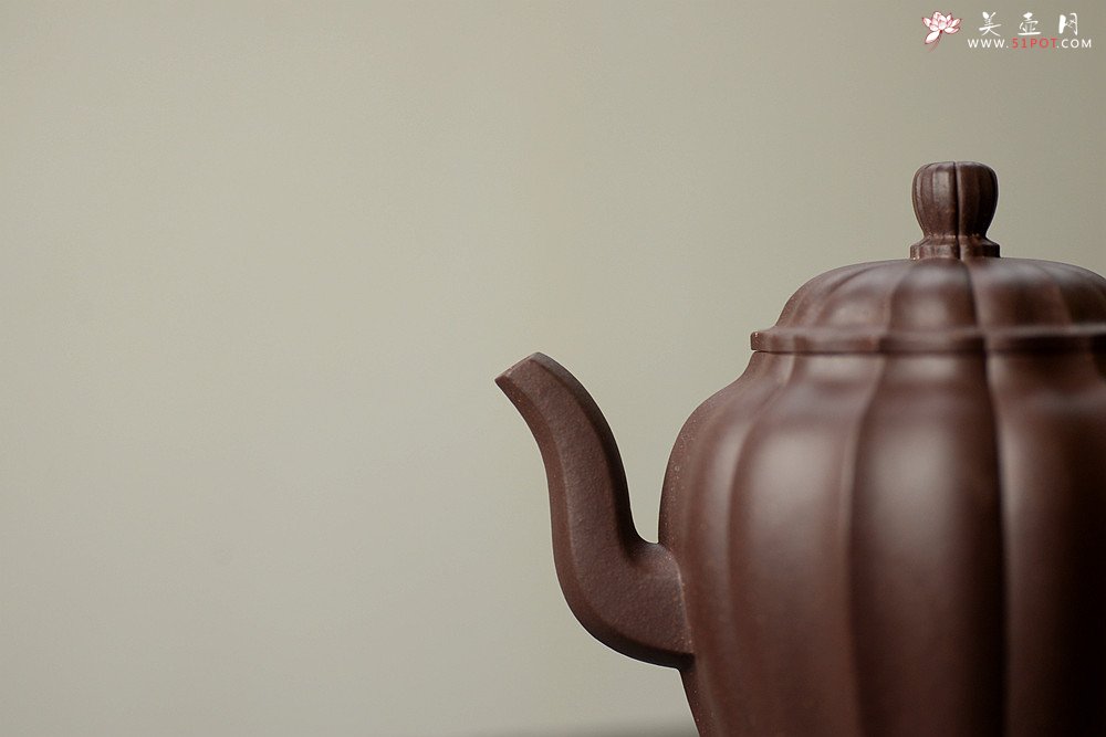 紫砂壶图片：筋囊大品 明针优秀 性价比突出~ 水仙 线条优美 - 宜兴紫砂壶网
