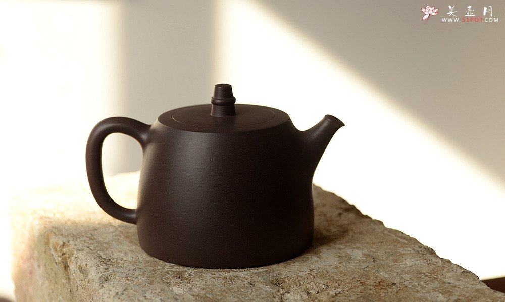 紫砂壶图片：陈进全手经典作品 刚毅有力 精品 全手汉铎 耐品 - 宜兴紫砂壶网