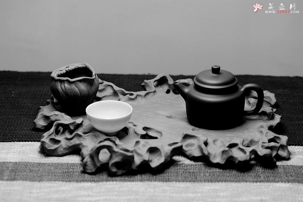 紫砂壶图片：学院派风格~非常好玩的作品~ 全手工太湖石干泡台 - 宜兴紫砂壶网