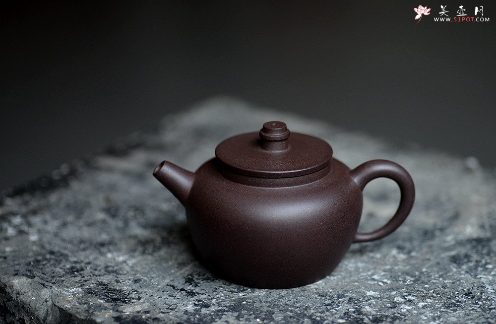 紫砂壶图片：天天特惠 老味 美壶定制 平盖井栏 - 宜兴紫砂壶网