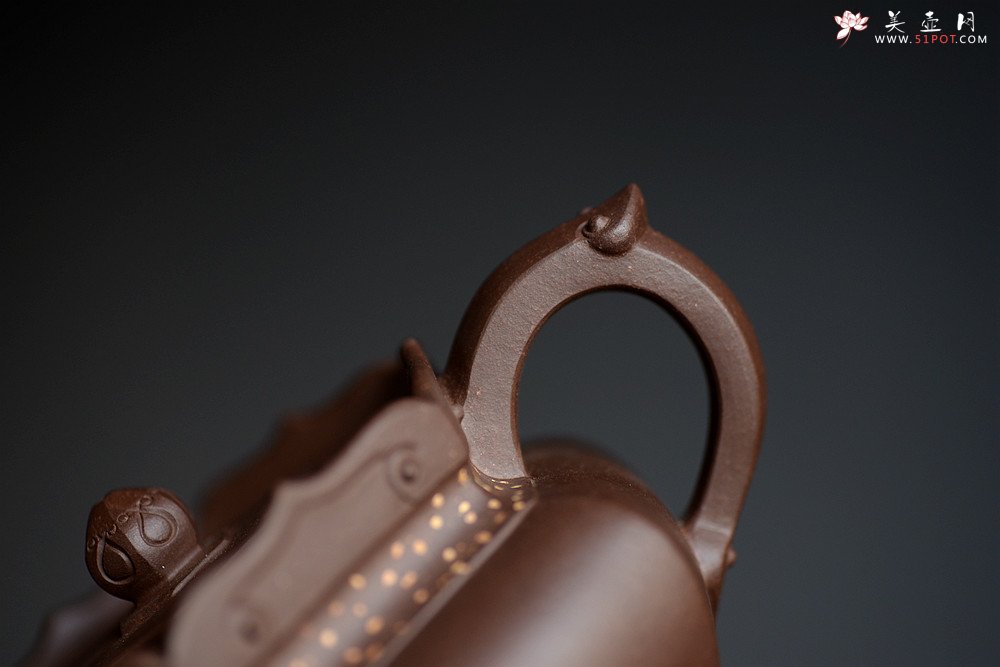 紫砂壶图片：史金妹经典之作 精品如意僧帽  传统文化 做工精致 - 宜兴紫砂壶网