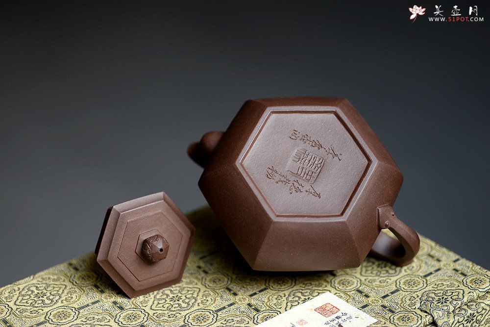 紫砂壶图片：史金妹经典之作 精品如意僧帽  传统文化 做工精致 - 宜兴紫砂壶网
