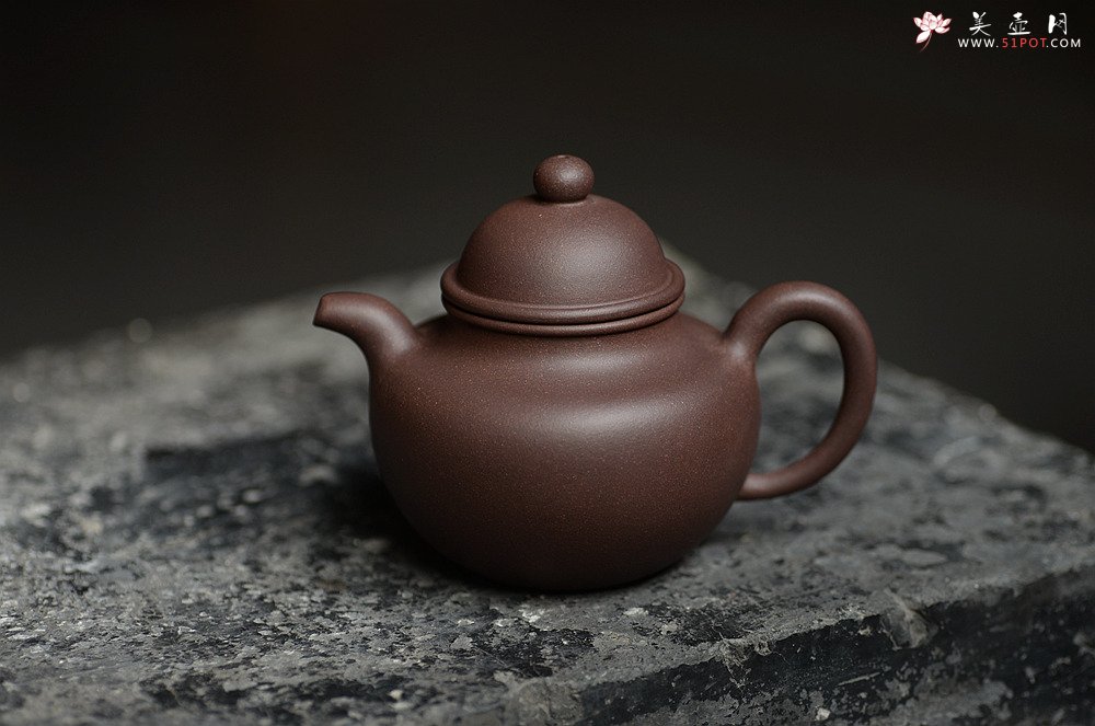 紫砂壶图片：美壶特惠 原矿紫泥 传统经典 寿珍掇球 - 宜兴紫砂壶网