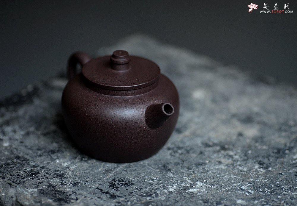 紫砂壶图片：天天特惠 老味 美壶定制 平盖井栏 - 宜兴紫砂壶网