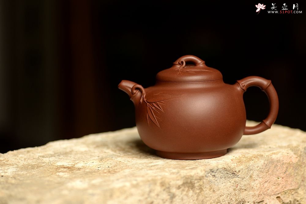 紫砂壶图片：史云棠高徒储俊伟作品 大品花货 饱满大气  全手智竹 - 宜兴紫砂壶网