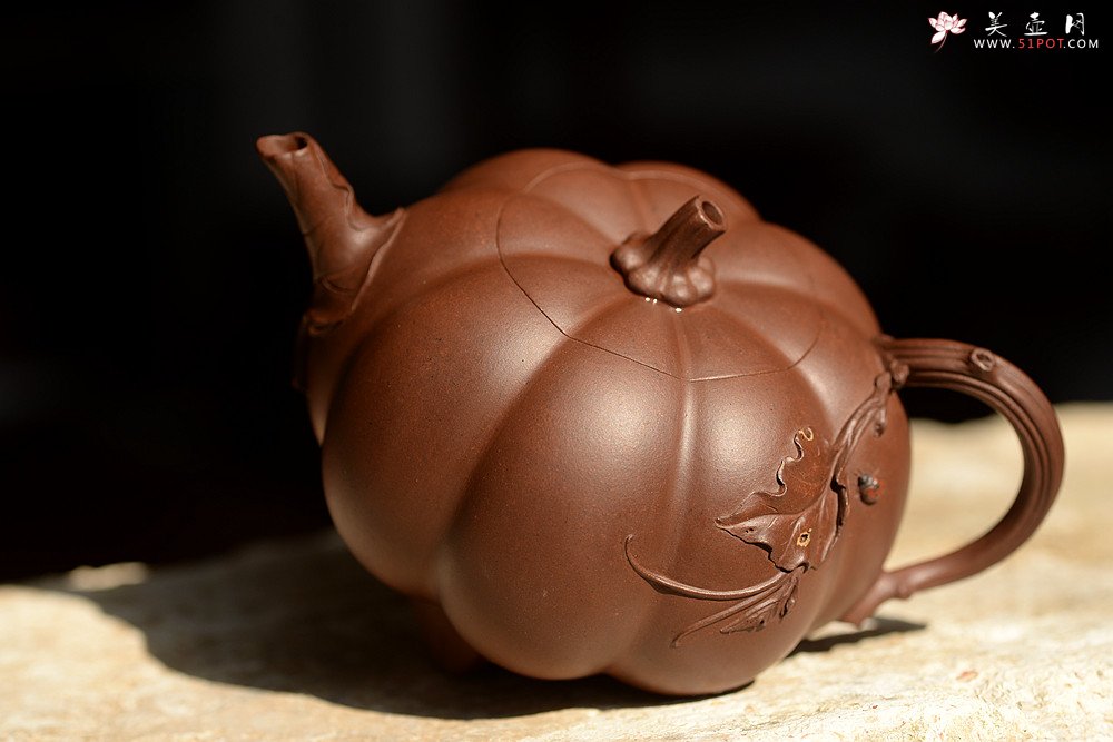 紫砂壶图片：花货奇才顾正芳新作 灵韵秀雅 全手南瓜 田园丰韵~ - 宜兴紫砂壶网