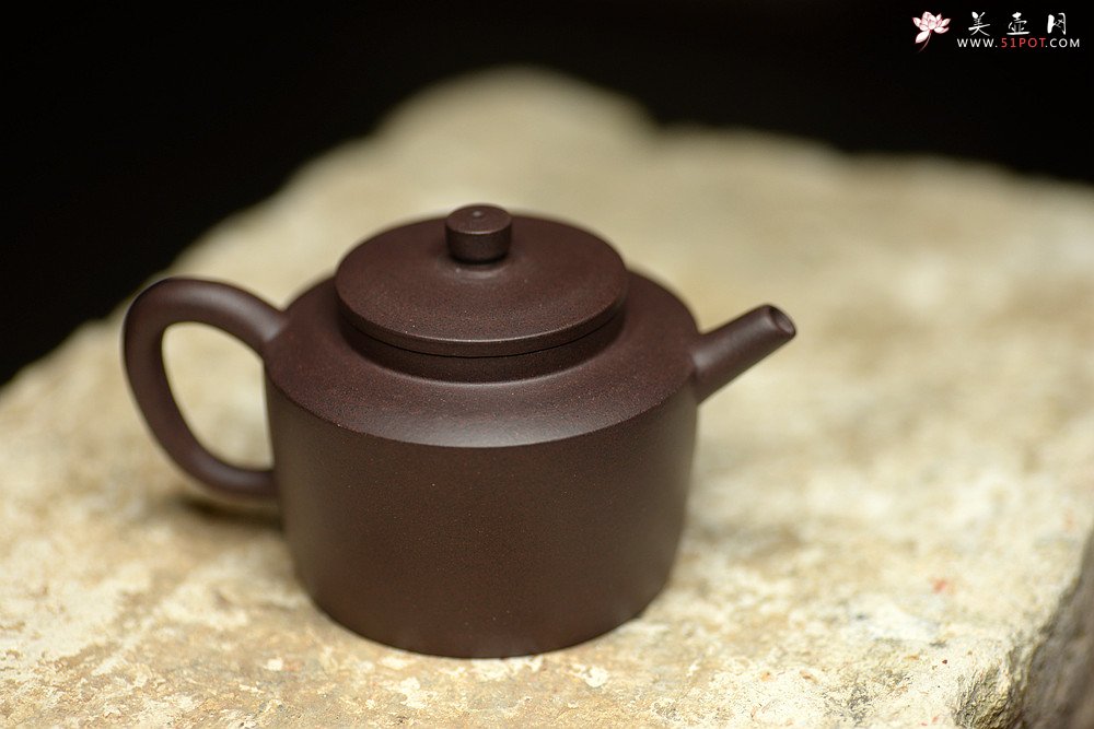紫砂壶图片：美壶特惠 古朴文气 炮管直流 小德中 - 宜兴紫砂壶网