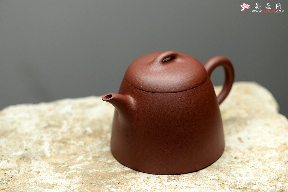 紫砂壶图片：美壶特惠 俞欣荣新作 优质底槽青之金权 实用精品 - 宜兴紫砂壶网