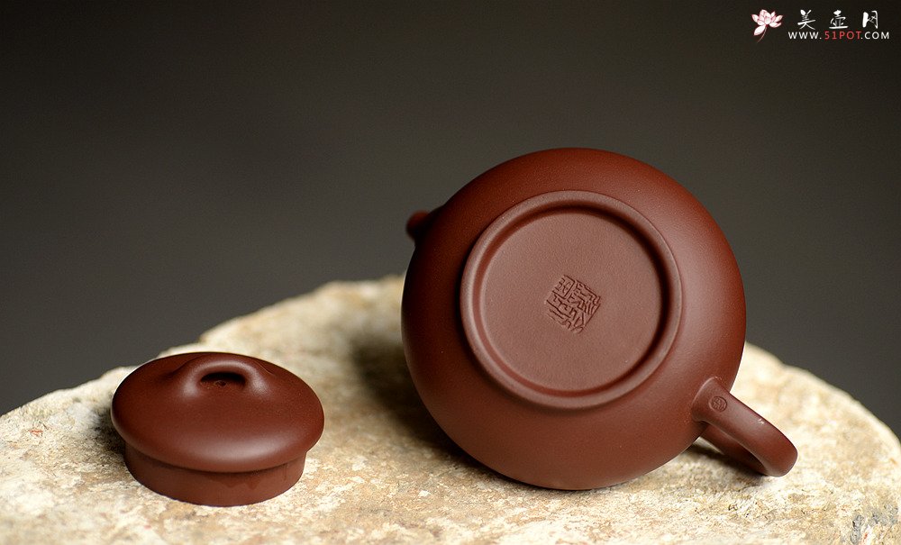 紫砂壶图片：美壶特惠 经典实用 和悦 优质枣红泥 易泡养 - 宜兴紫砂壶网