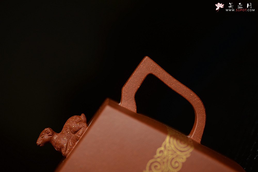 紫砂壶图片：何卫枫全手新作  红红火火 壶势巍巍 流把精致~  大吉祥 - 宜兴紫砂壶网