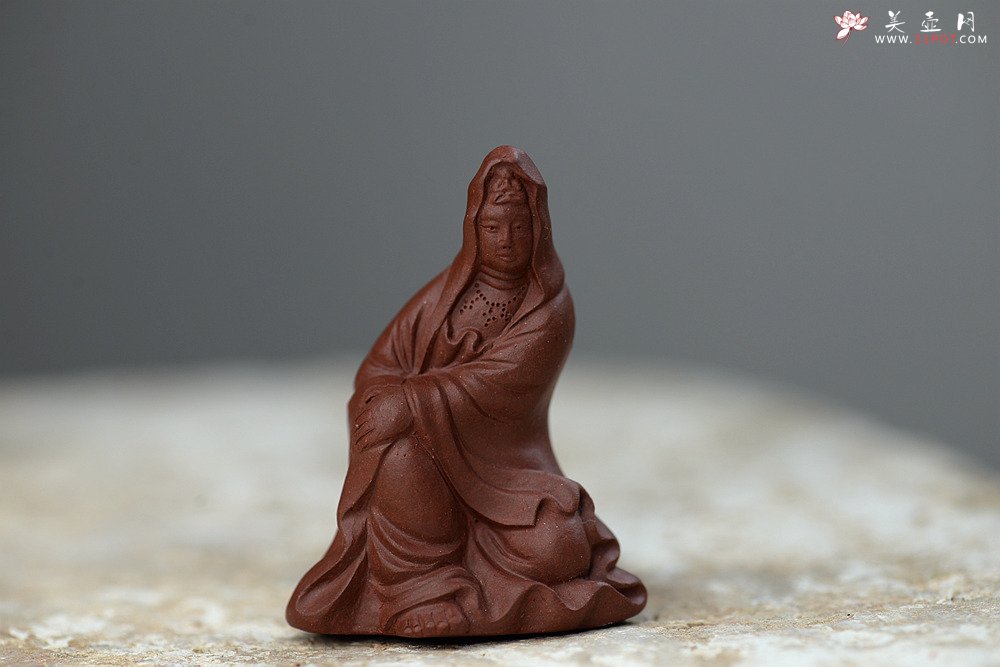 紫砂壶图片：慈悲祥和 坐观音 - 宜兴紫砂壶网