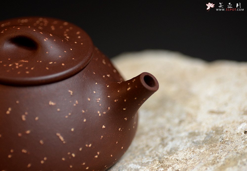 紫砂壶图片： 星光璀璨o(∩_∩)o  铺砂全手景舟石瓢 饱满大气 - 宜兴紫砂壶网