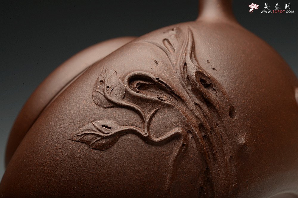 紫砂壶图片：高雪琴全手新作 敦厚悠然 简意花货~ 秋色 做工精致 - 宜兴紫砂壶网