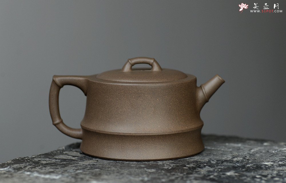 紫砂壶图片：优质青段 邵家俊经典作品 全手简竹段 劲挺秀美 - 宜兴紫砂壶网