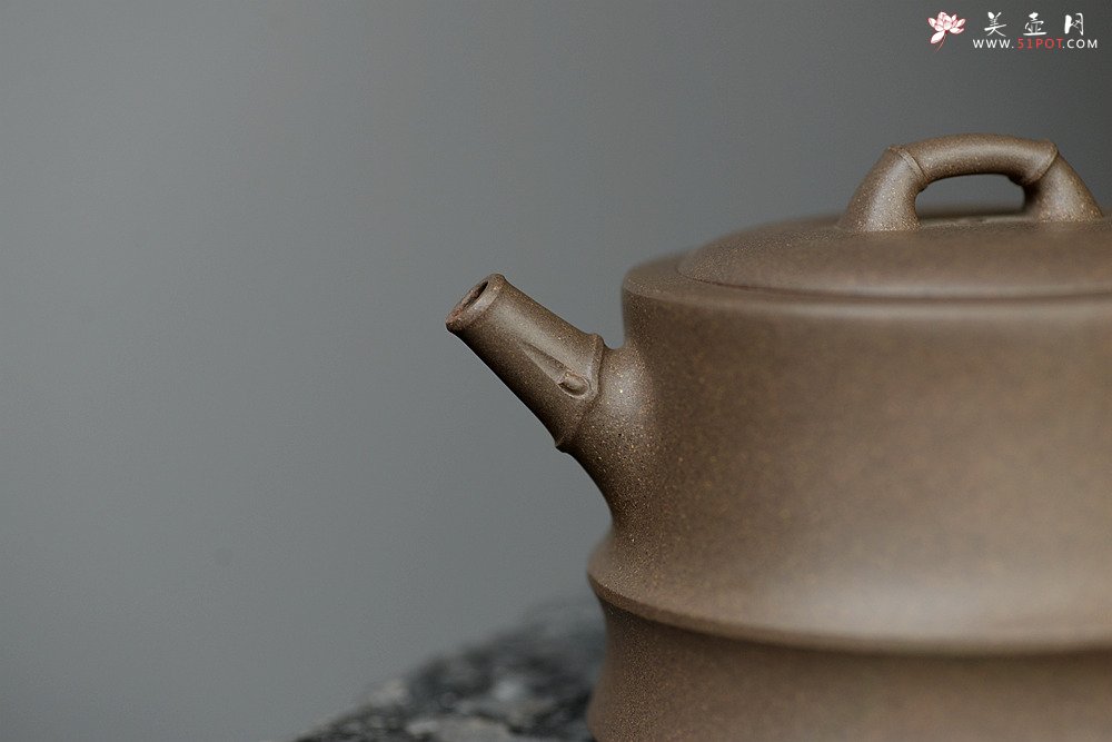 紫砂壶图片：优质青段 邵家俊经典作品 全手简竹段 劲挺秀美 - 宜兴紫砂壶网