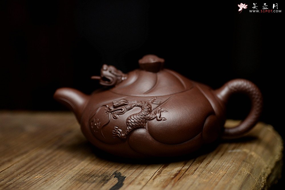 紫砂壶图片：云游天地 精品扁鱼化龙 做工精细 - 宜兴紫砂壶网