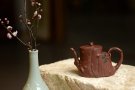 紫砂壶图片：单志萍乙未年全手新作 颇具玩味~ 松梅常青 有难度的花货~ - 宜兴紫砂壶网