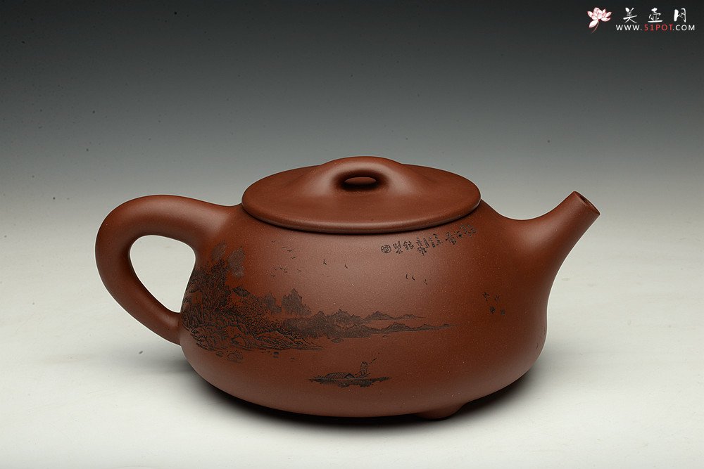 紫砂壶图片：特大满瓢 李彦雄精细装饰通景山水  送礼收藏级 - 宜兴紫砂壶网