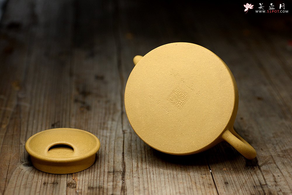 紫砂壶图片：曲峰大气作品 全手大牛盖莲子 实力精品 - 宜兴紫砂壶网