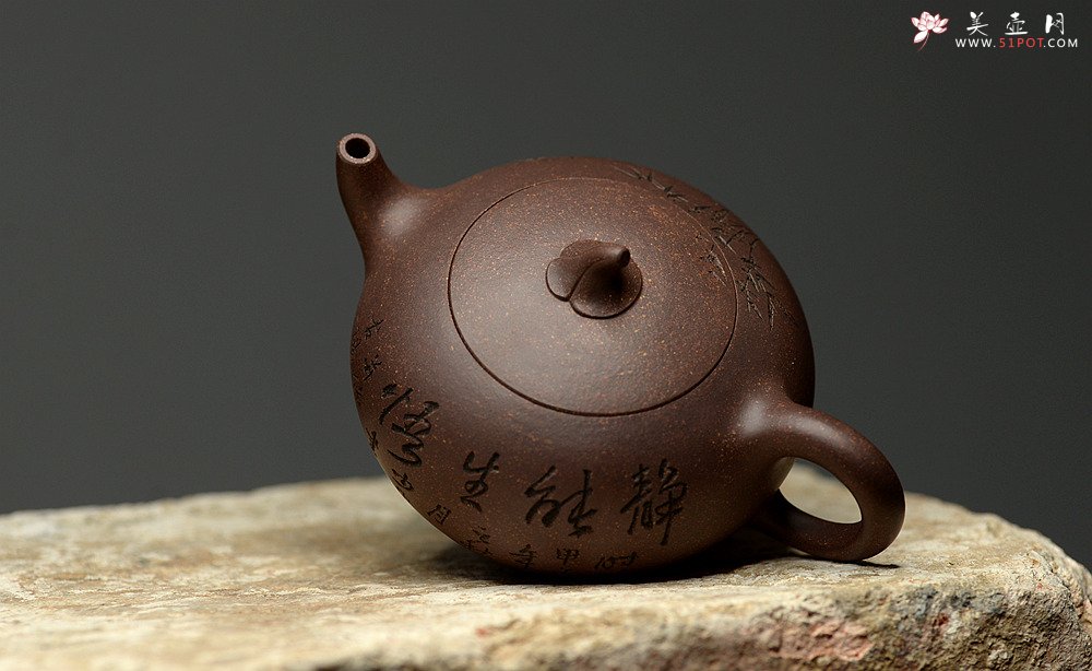 紫砂壶图片：张听刚装饰  周斌全手力作 原矿鱼子砂 全手吉瓜 - 宜兴紫砂壶网