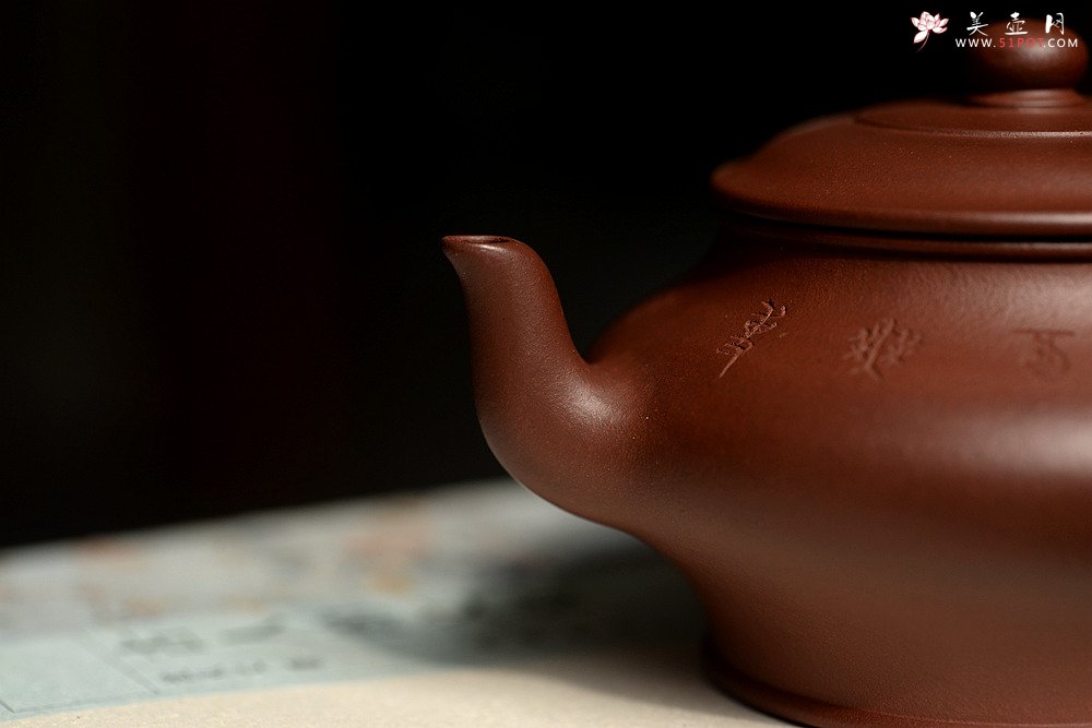 紫砂壶图片：刘世涛文气之作 全手景舟虚扁 耐品 - 宜兴紫砂壶网