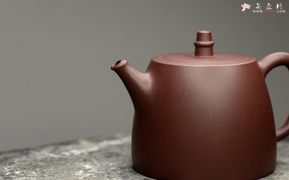 紫砂壶图片：巍巍壶势  刚毅有力 精品 全手汉铎 耐品 - 宜兴紫砂壶网
