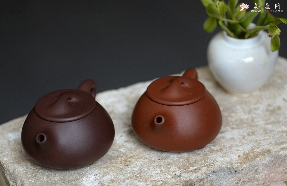 紫砂壶图片：美壶特惠之石瓢对壶 传统实用 紫砂入门必选 - 宜兴紫砂壶网