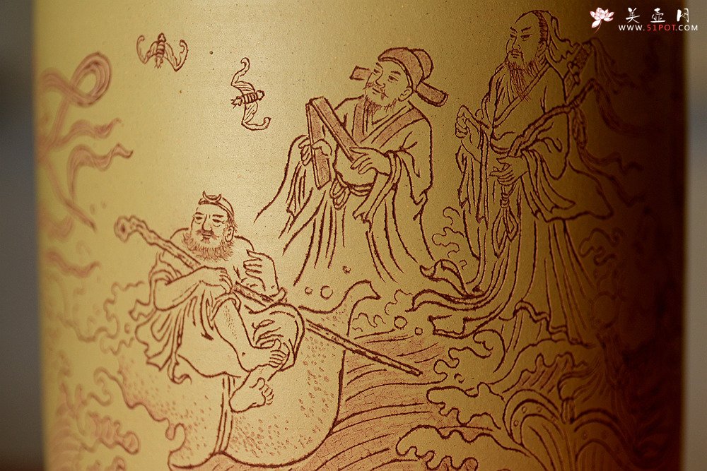 紫砂壶图片：八仙过海 各显神通 张听刚笔筒 刀法精到细腻  - 宜兴紫砂壶网