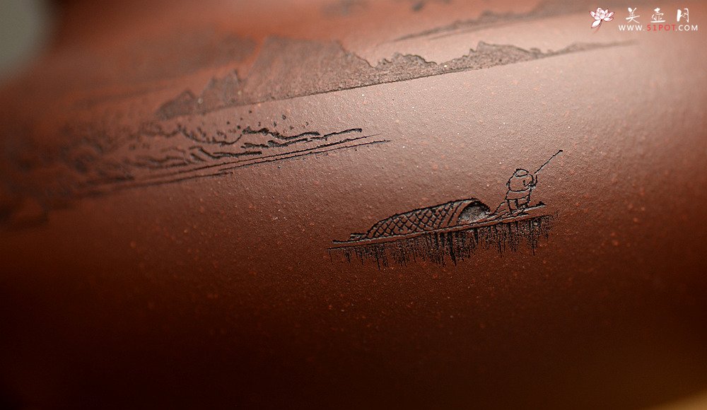 紫砂壶图片：稳重大气  大仿古 通转山水 - 宜兴紫砂壶网