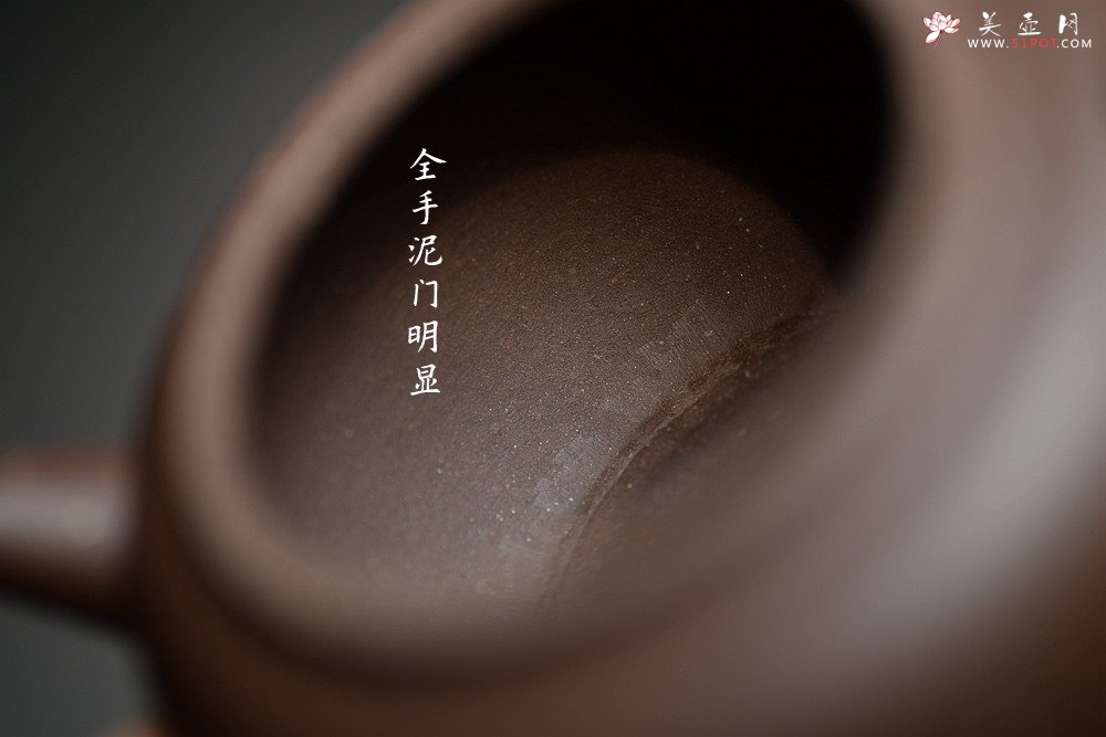 紫砂壶图片：潜力股陈春妹 自藏老拼紫 全手铺砂明式巨轮 做工精致 性价比明显 - 宜兴紫砂壶网