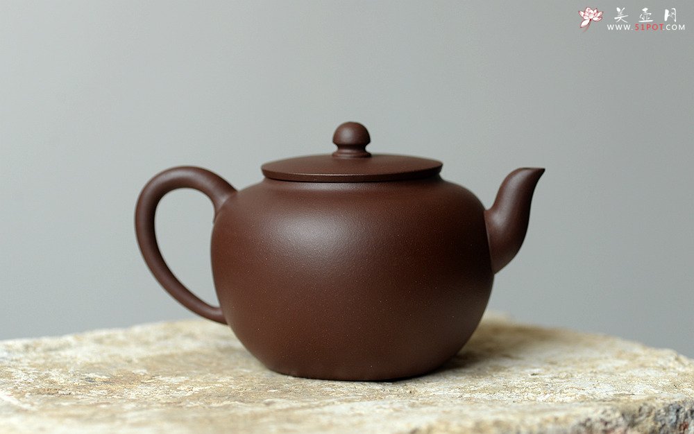 紫砂壶图片：钱伟刚作品 气韵流畅 原创作品 求道 - 宜兴紫砂壶网