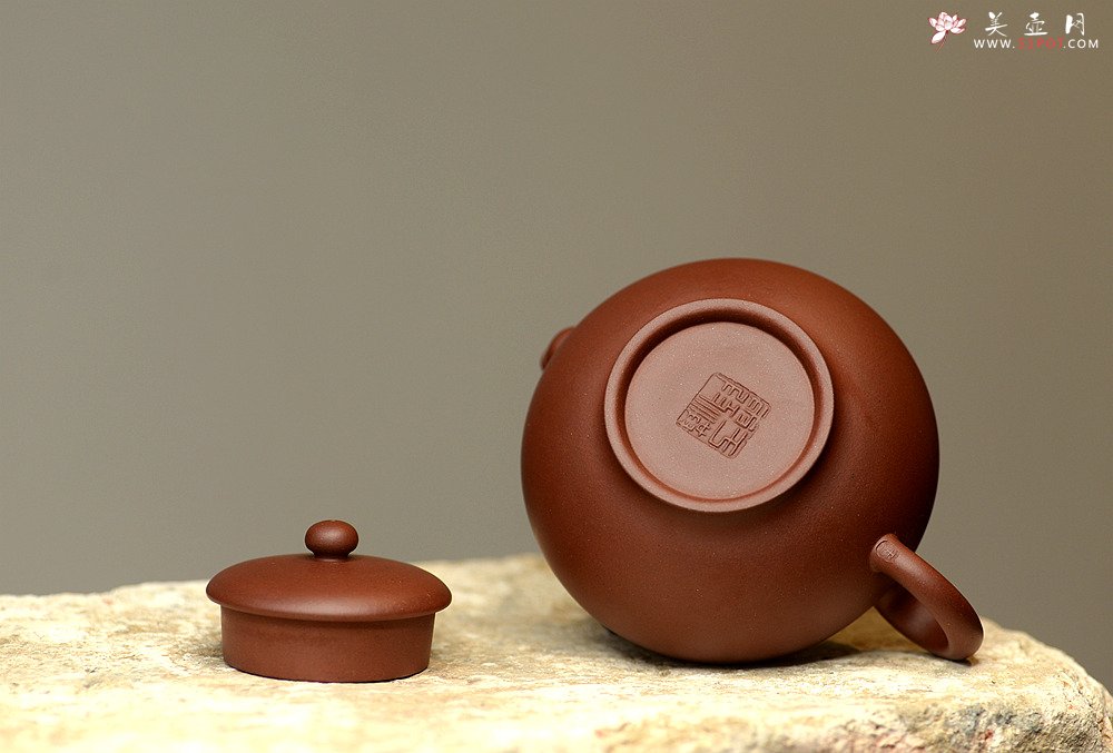 紫砂壶图片：于洪霞乙未年全手新品  原创系列之恒缘 耐品佳作 - 宜兴紫砂壶网