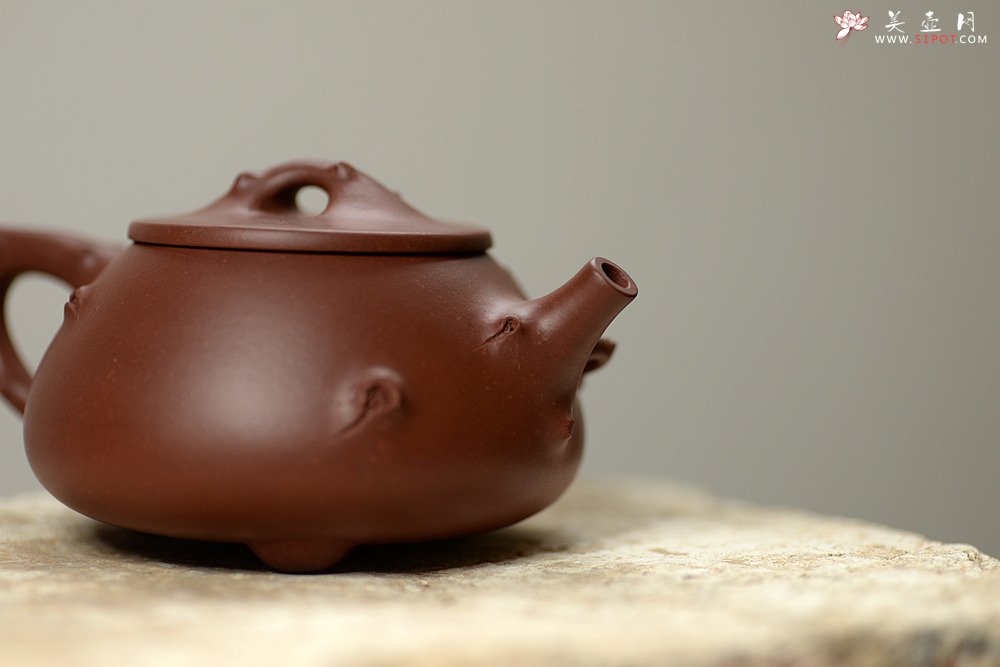 紫砂壶图片：傲雪寒梅 饱满可爱 实用花器 梅花石瓢 - 宜兴紫砂壶网