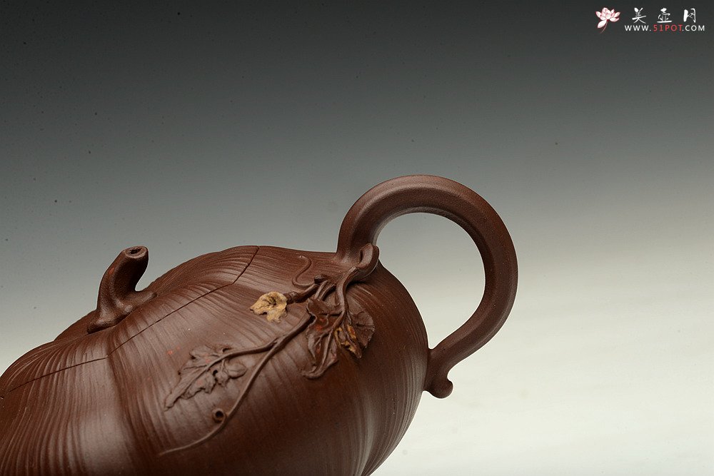 紫砂壶图片：乙未年新作 花货奇才-顾正芳 惊艳力作 全手精品南瓜 - 宜兴紫砂壶网