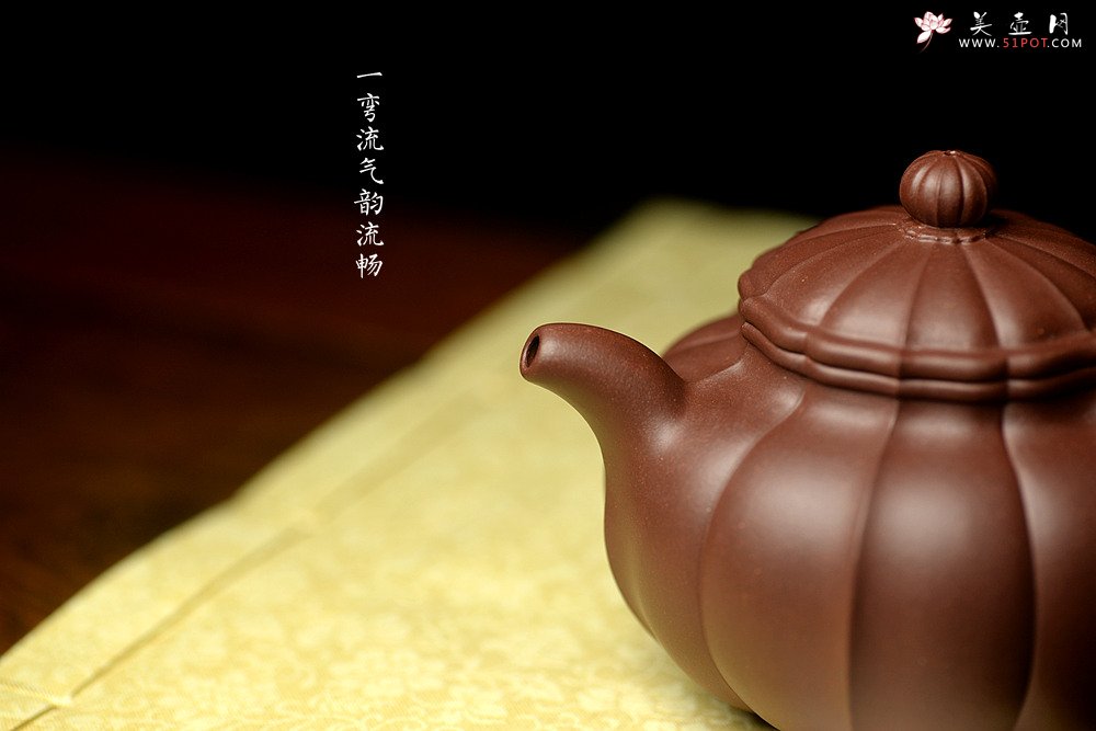 紫砂壶图片：方圆堂实力派 许嘉年精品代表作 菱花莲子 仙花若现 全手精工之作 - 宜兴紫砂壶网