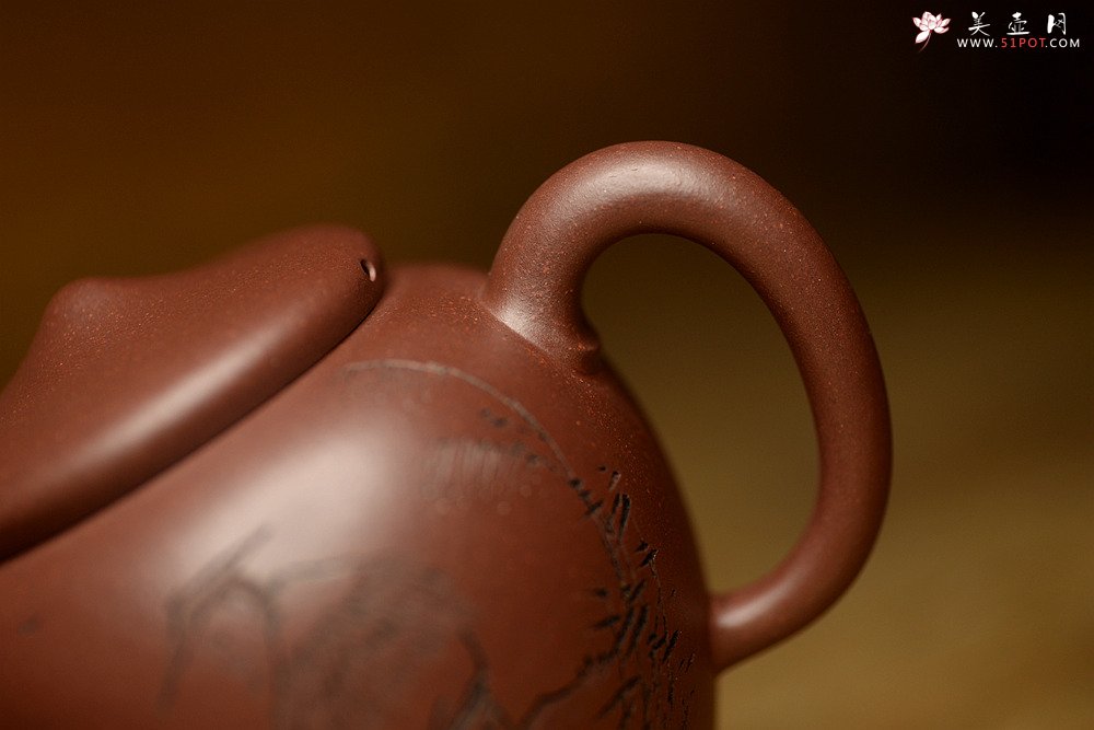 紫砂壶图片：一蓑烟雨钓鱼归 渔悦 张听刚精心装饰 - 宜兴紫砂壶网