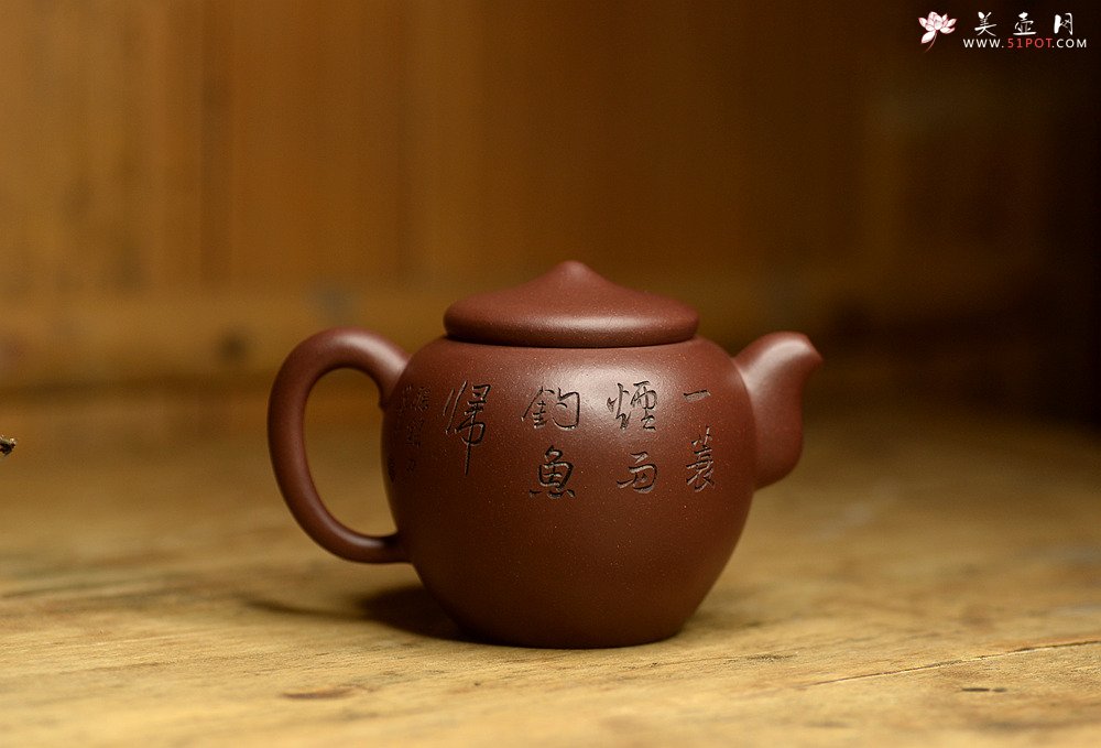 紫砂壶图片：一蓑烟雨钓鱼归 渔悦 张听刚精心装饰 - 宜兴紫砂壶网